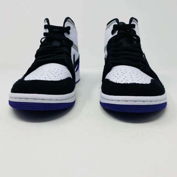 Jordan Women’s 1 Mid SE Purple Retro Sneaker - Picture 3 of 6